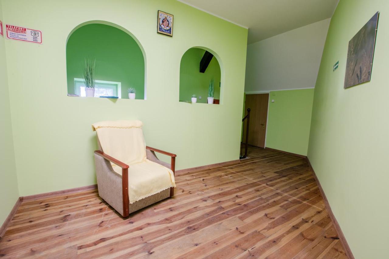 Osrodek Szkoleniowo - Noclegowy Chojnik Sosnie Ngoại thất bức ảnh